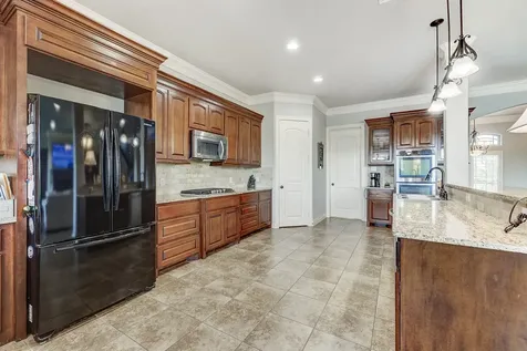 108 Waterstone Drive Montgomery TX 77356