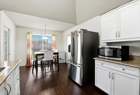 100 Oakwood Court Huntsville TX 77320