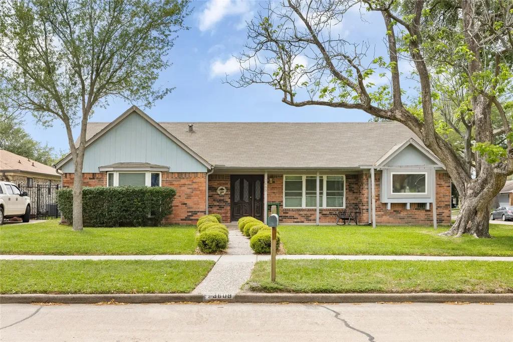 3609 Elizabeth Street Deer Park TX 77536