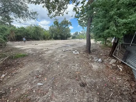 4622 Tidwell Road Houston TX 77016