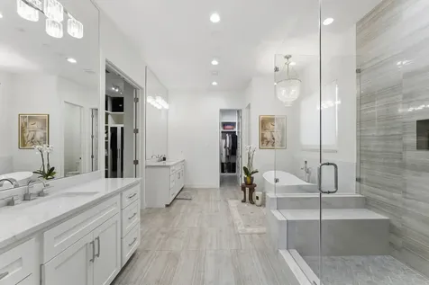 802 W 30th Street Houston TX 77018