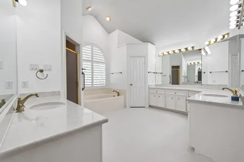 3403 Driftwood Court Sugar Land TX 77478