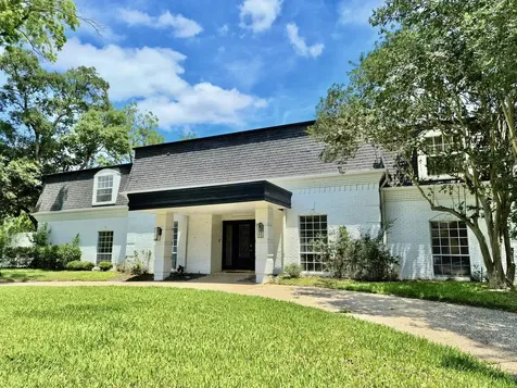 5330 Braesheather Drive Houston TX 77096