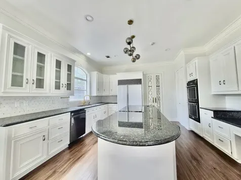 5330 Braesheather Drive Houston TX 77096