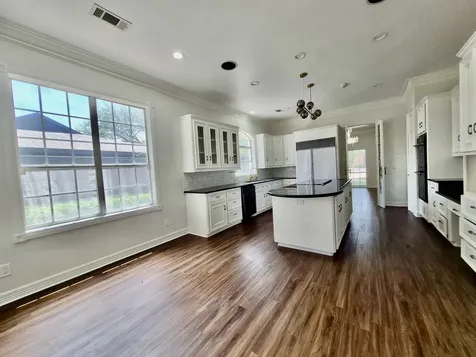 5330 Braesheather Drive Houston TX 77096