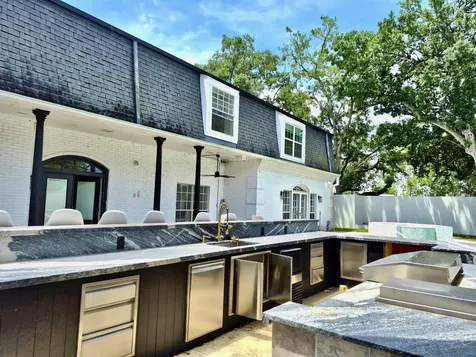 5330 Braesheather Drive Houston TX 77096