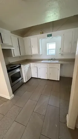 2415 4th Avenue N Texas City TX 77590