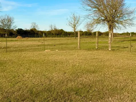9497 Fm 1456 Road Bellville TX 77418