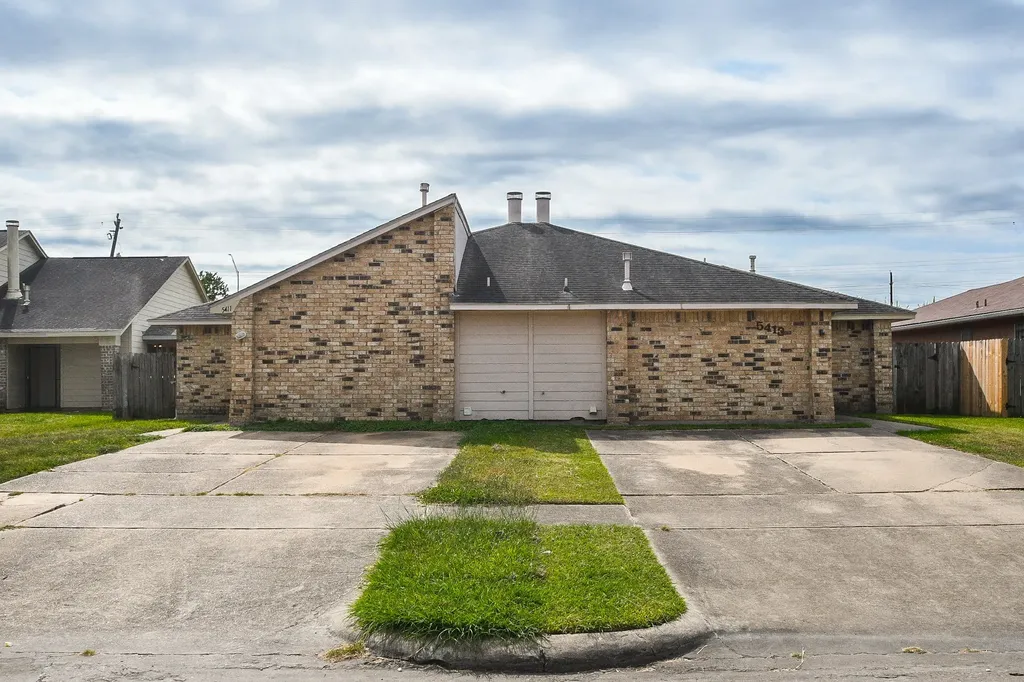 5411 Regal Ridge Lane Houston TX 77053