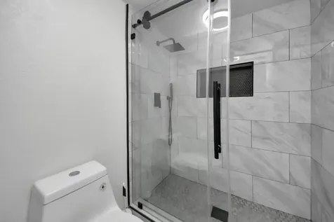 6601 Sands Point Drive 47 Houston TX 77074