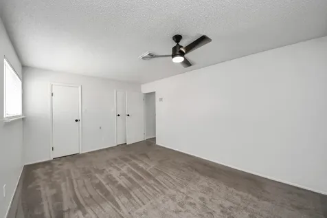6601 Sands Point Drive 47 Houston TX 77074