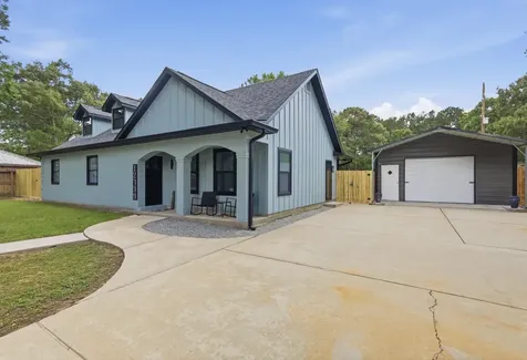 12739 Woodcreek Drive Willis TX 77318