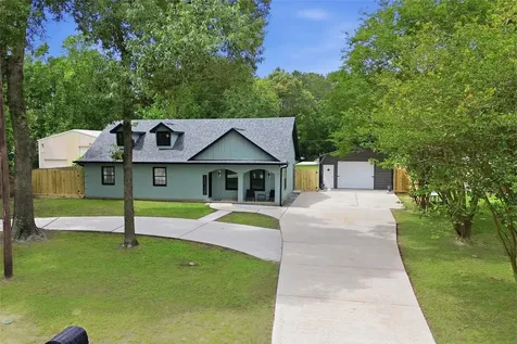 12739 Woodcreek Drive Willis TX 77318