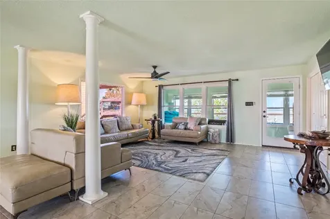1643 Dick Bay Drive Dickinson TX 77539