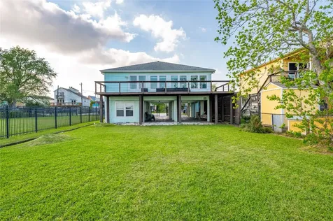 1643 Dick Bay Drive Dickinson TX 77539