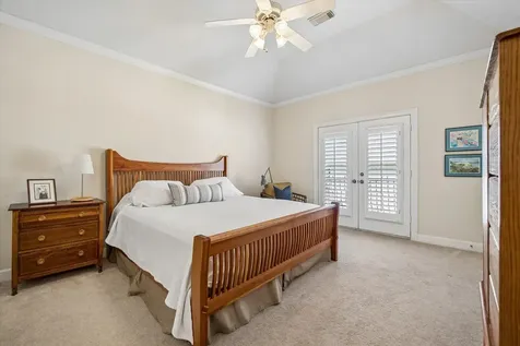 2426 Nantucket Drive B Houston TX 77057
