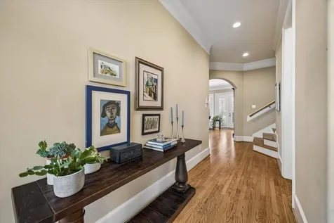 2426 Nantucket Drive B Houston TX 77057