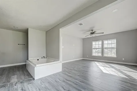 106 County Road 416 Brazoria TX 77422