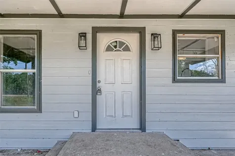 106 County Road 416 Brazoria TX 77422