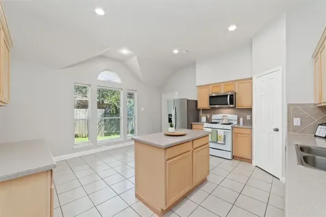 8503 Ivanhoe Springs Drive Houston TX 77083