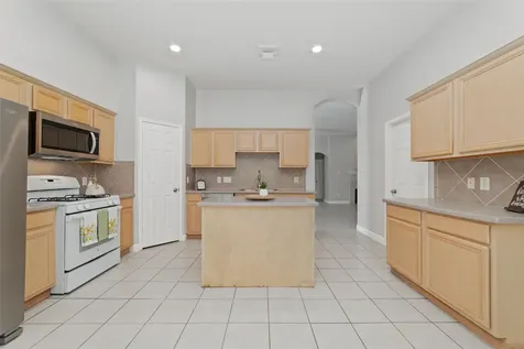 8503 Ivanhoe Springs Drive Houston TX 77083