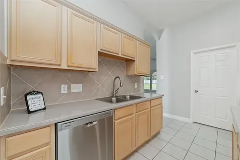8503 Ivanhoe Springs Drive Houston TX 77083