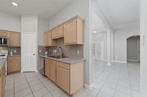 8503 Ivanhoe Springs Drive Houston TX 77083
