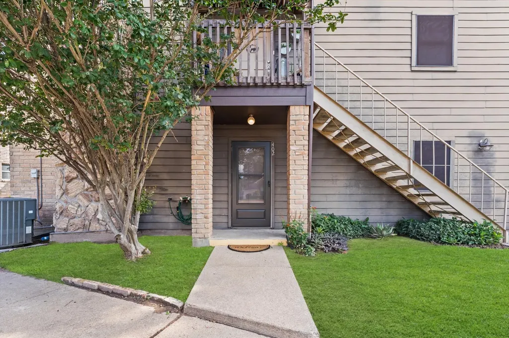 12755 Mill Ridge Drive 402 Cypress TX 77429