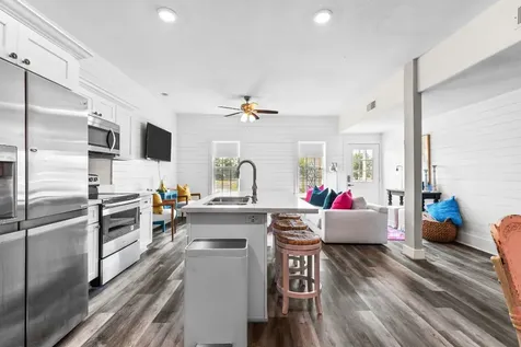 808 27th Street Galveston TX 77550
