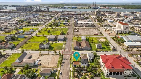 808 27th Street Galveston TX 77550