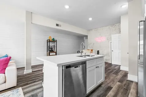 808 27th Street Galveston TX 77550