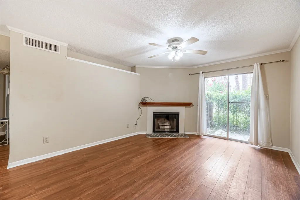 2121 Hepburn Street 511 Houston TX 77054