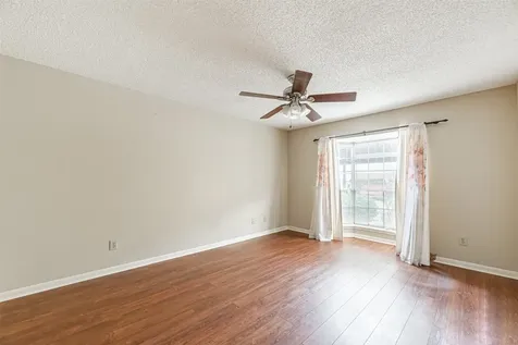 2121 Hepburn Street 511 Houston TX 77054