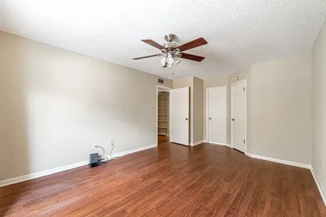 2121 Hepburn Street 511 Houston TX 77054