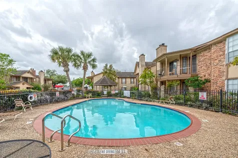 2121 Hepburn Street 511 Houston TX 77054