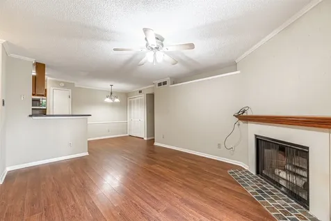 2121 Hepburn Street 511 Houston TX 77054