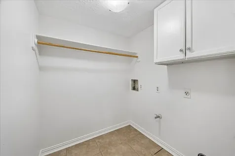 8915 Lakeside Forest Drive Houston TX 77088