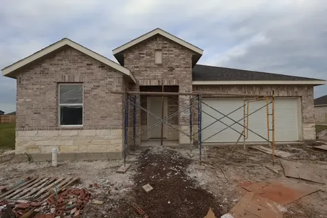 572 Day Station Drive Dayton TX 77535