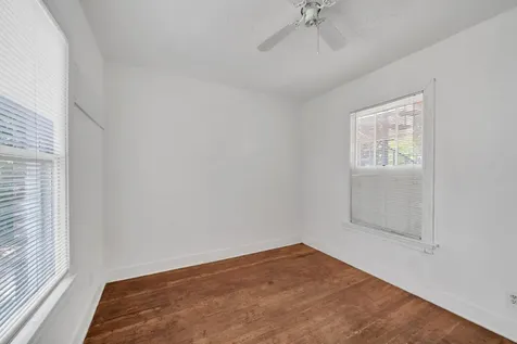 1939 Richmond Avenue 2 Houston TX 77098