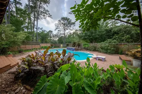 10 Featherfall Place The Woodlands TX 77381