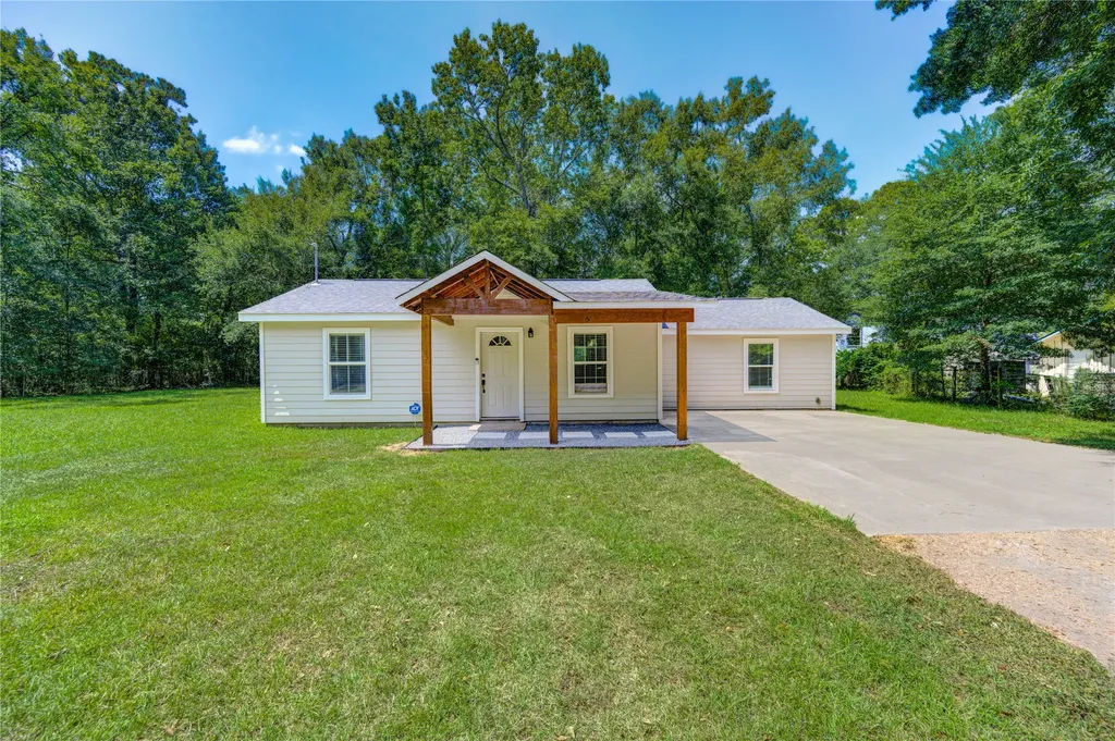 411 Waterfall Drive Huffman TX 77336