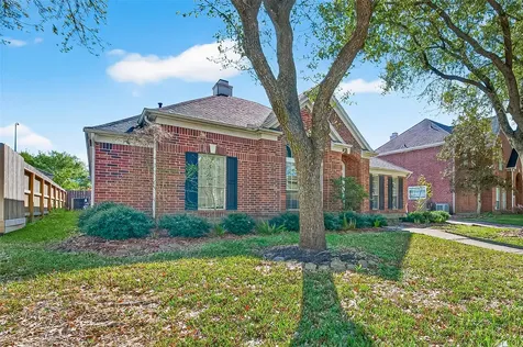 3219 Shadowleaf Drive Houston TX 77082