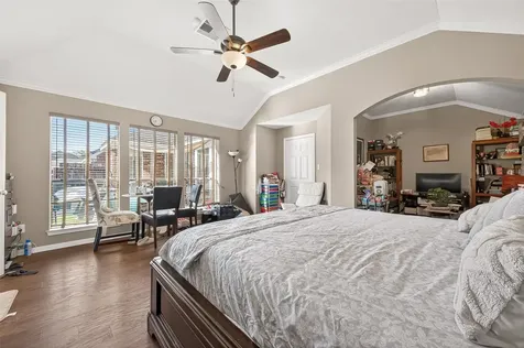 3219 Shadowleaf Drive Houston TX 77082