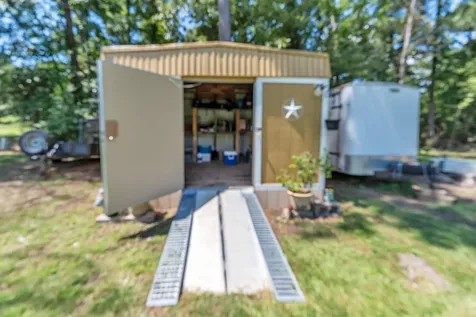2075 Mangum Road Livingston TX 77351