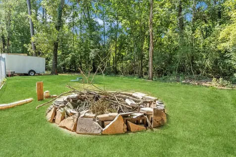 2075 Mangum Road Livingston TX 77351