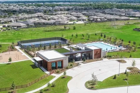 18319 Red Dahlia Road Richmond TX 77407