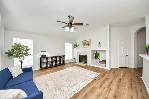 2818 Five Oaks Drive Missouri City TX 77459