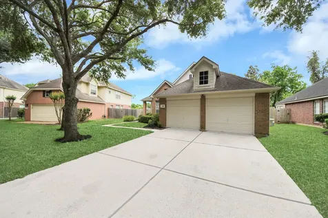 2818 Five Oaks Drive Missouri City TX 77459