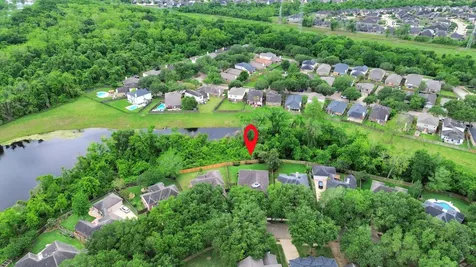 2818 Five Oaks Drive Missouri City TX 77459