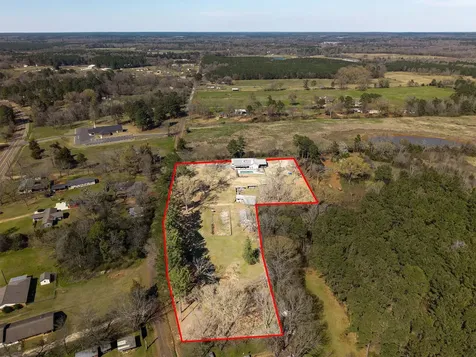 300 Stoddard Drive Nacogdoches TX 75965